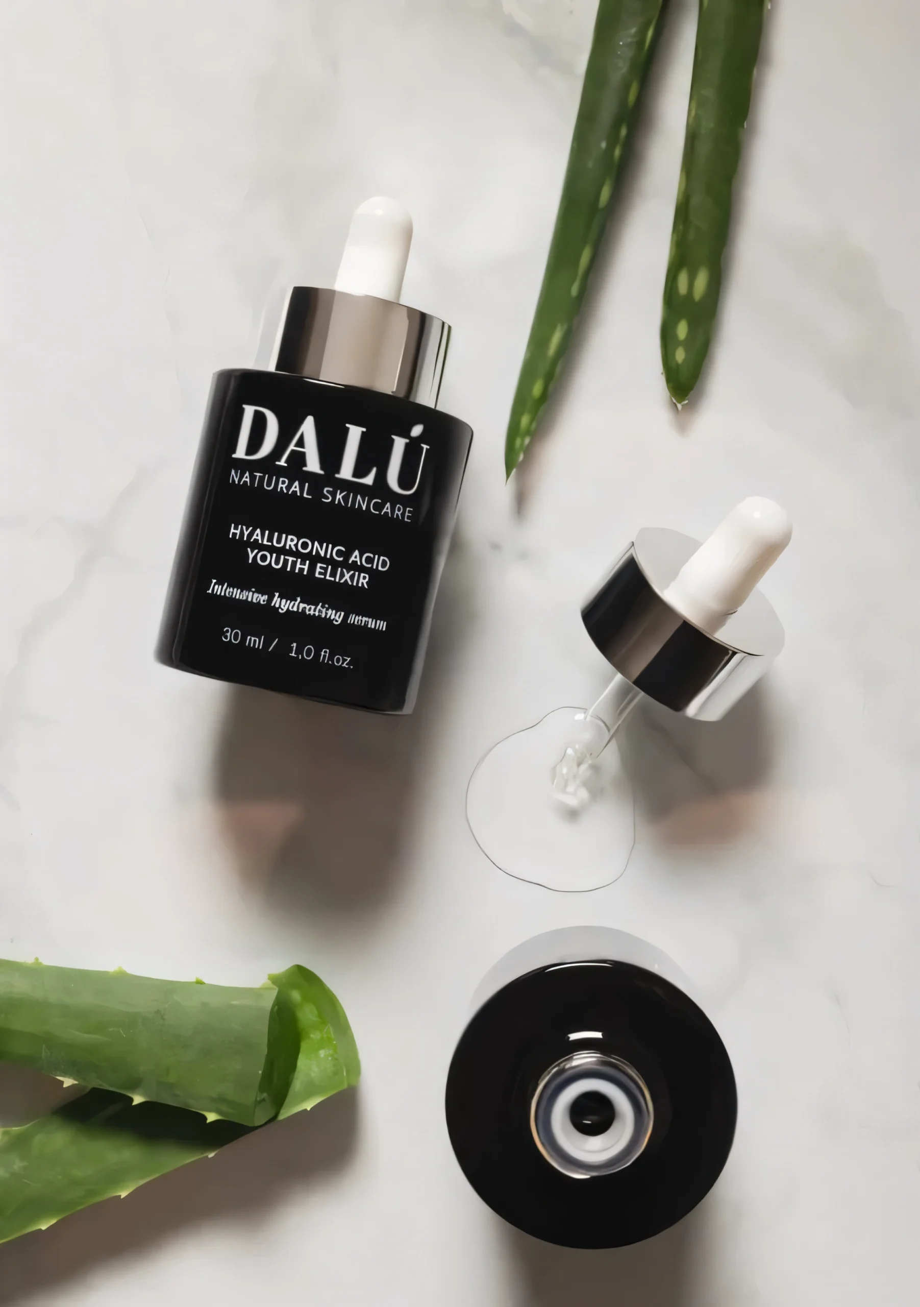 Hyaluronic acid serum for deep winter hydration